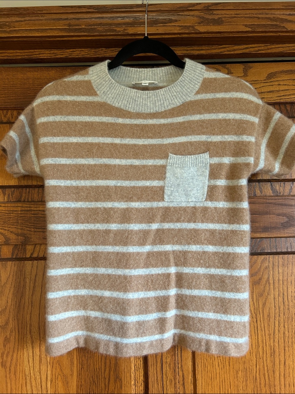 Striped Short-Sleeve Crewneck Sweater in Camel and Cream